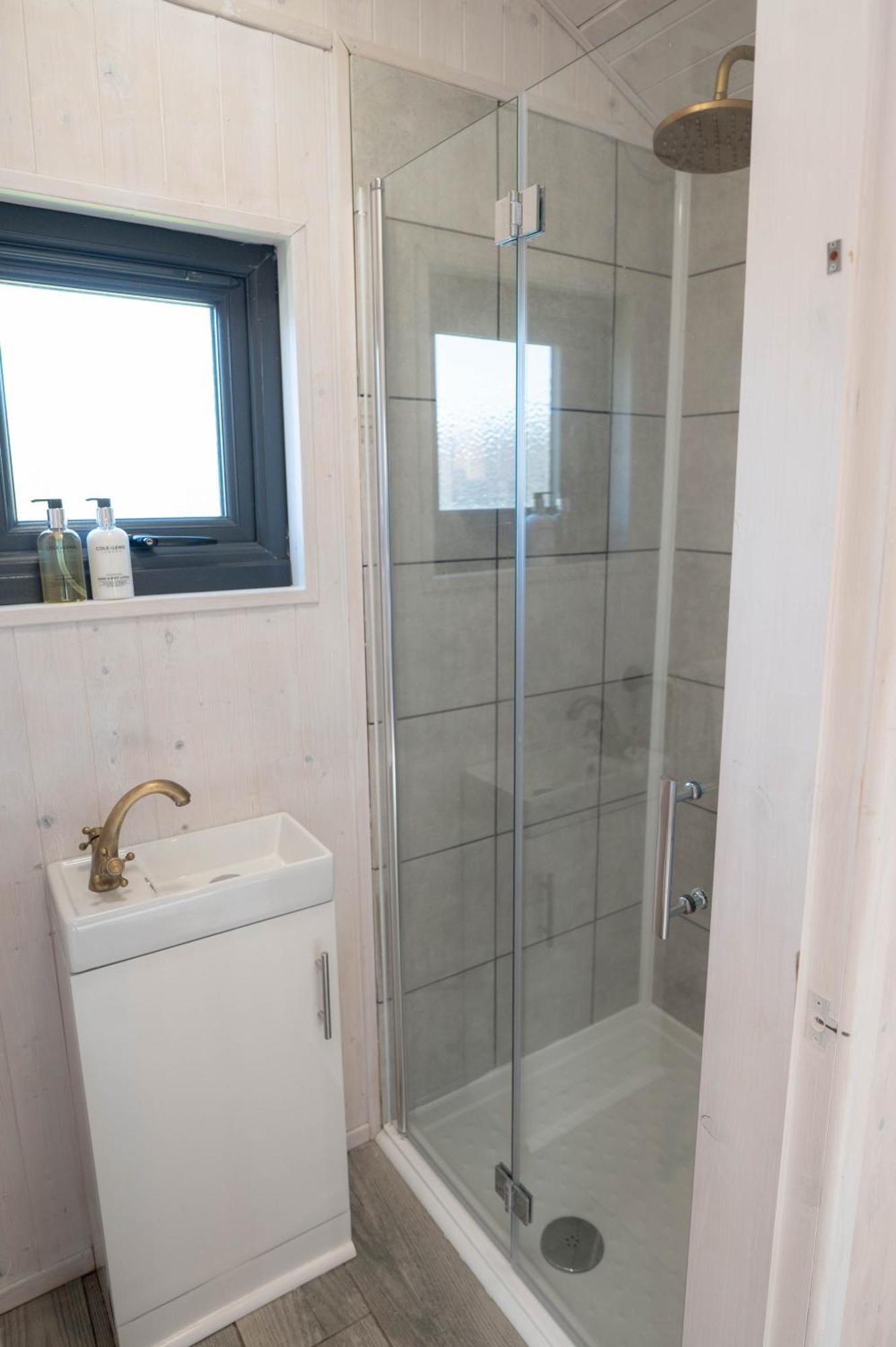 Barnacre Green Cottage - Eco-Friendly Cosy Cottage 모레턴 외부 사진
